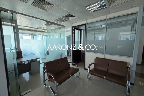 113m² Office in Business Bay, UAE No. 141817