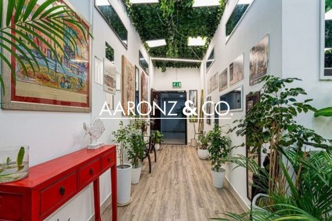 Офис 219м² в Джумейра Лейк Тауэрс, ОАЭ №141818 12