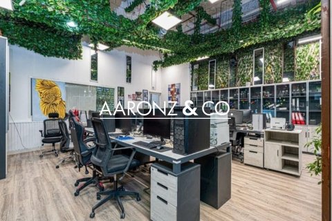 Офис 219м² в Джумейра Лейк Тауэрс, ОАЭ №141818 15