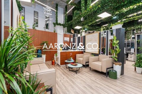 Офис 219м² в Джумейра Лейк Тауэрс, ОАЭ №141818 11