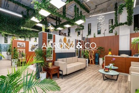 Офис 219м² в Джумейра Лейк Тауэрс, ОАЭ №141818 10