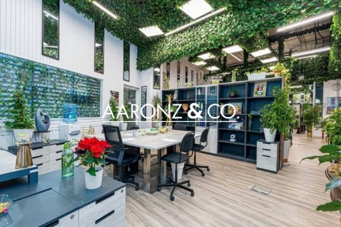 Офис 219м² в Джумейра Лейк Тауэрс, ОАЭ №141818