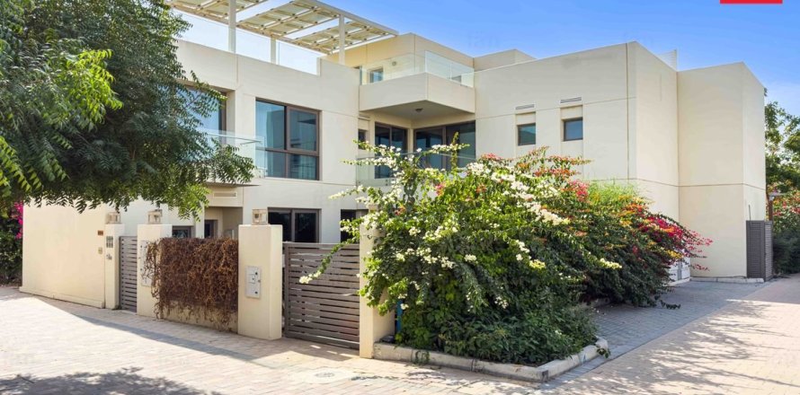 4 غرف نوم فيلا رقم 133984