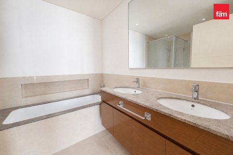 Appartement de 3 chambres à Dubai, UAE No. 203013 18