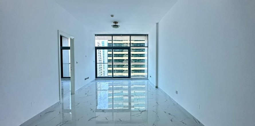 1 bedroom Apartment in Dubai, UAE No. 203011