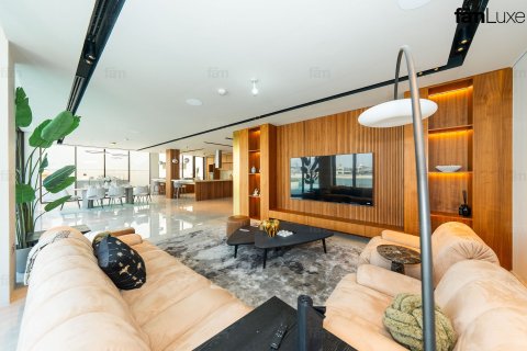 Villa de 5 chambres à Palm Jumeirah, UAE No. 146064 3