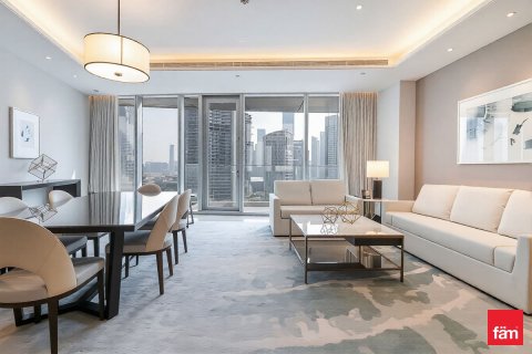 Квартира с 2 спальнями в Даунтаун Дубай (Даунтаун Бурдж Дубай), ОАЭ №146066 3