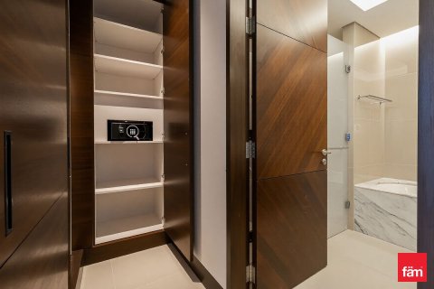 Квартира с 2 спальнями в Даунтаун Дубай (Даунтаун Бурдж Дубай), ОАЭ №146066 18