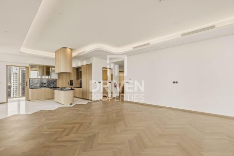 3 bedrooms Apartment in Business Bay, UAE No. 190782 7