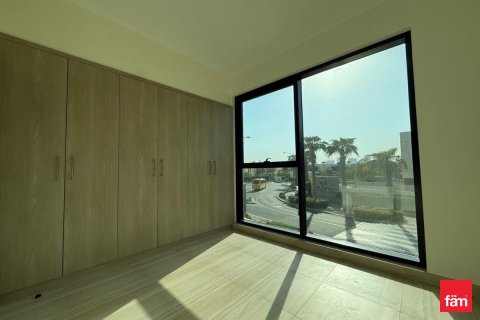 5 bedrooms Townhouse in Dubai, UAE No. 142490 6