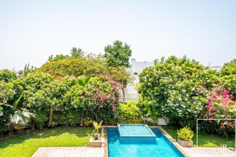 Villa de 6 chambres  No. 109363 3