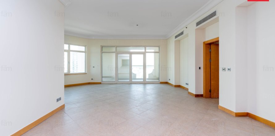 Apartment de 3 dormitorios en Palm Jumeirah, UAE No. 111267