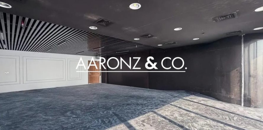 82m² Office in Business Bay, UAE No. 134626