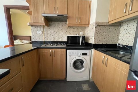1 bedroom Apartment in Dubai Sports City, UAE No. 169563 8