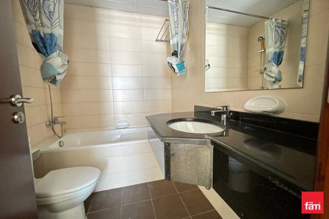 1 bedroom Apartment in Dubai Sports City, UAE No. 169563 13