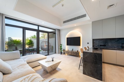 2 bedrooms Townhouse in Dubai, UAE No. 149675