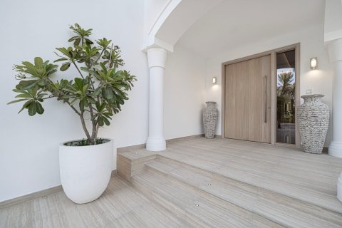 Вилла с 5 спальнями в Пальма Джумейра, ОАЭ №149676 21