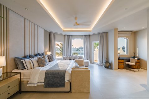 Вилла с 5 спальнями в Пальма Джумейра, ОАЭ №149676 9