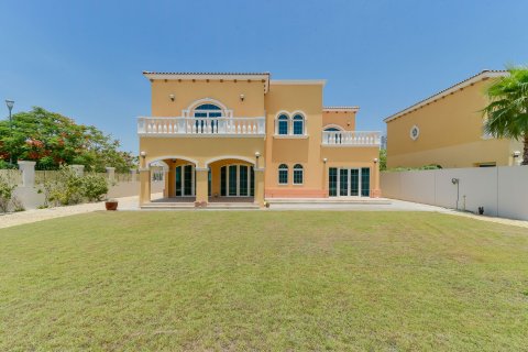 Villa de 5 chambres à Jumeirah Islands, UAE No. 149679
