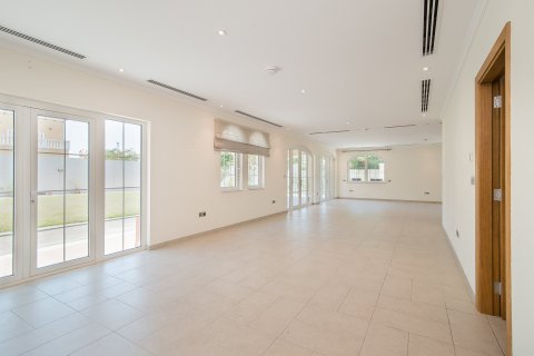 Villa de 5 chambres à Jumeirah Islands, UAE No. 149679 5
