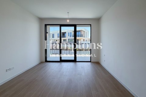 3 bedrooms Townhouse in Jebel Ali Industrial 1, UAE No. 165237 3