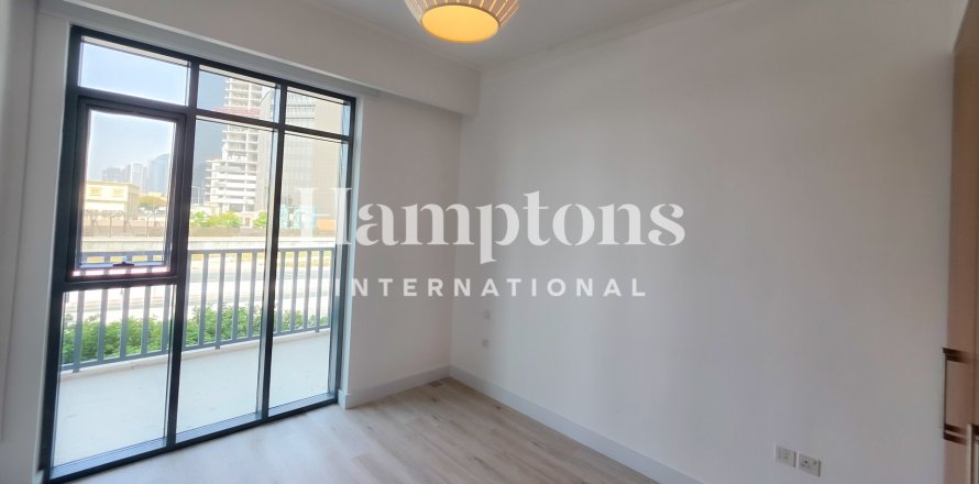 2 bedrooms Apartment in The Hills A, UAE No. 165236