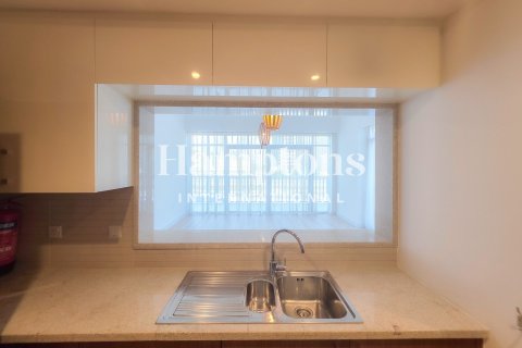 2 bedrooms Apartment in The Hills A, UAE No. 165236 14