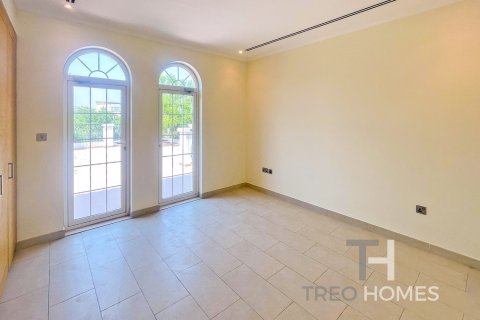 4 غرف نوم فيلا في Legacy, الإمارات العربية المتحدة رقم 80313 7