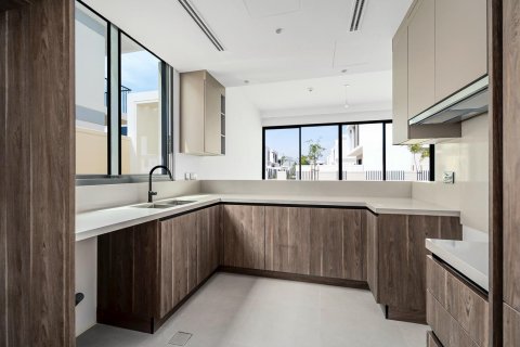 Villa de 4 dormitorios en Harmony, UAE No. 186618 3