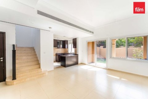 Townhouse de 2 chambres à Dubai, UAE No. 144331