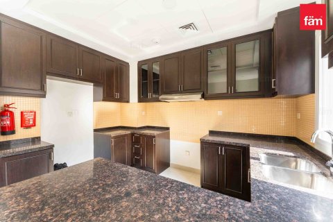 Townhouse de 2 chambres à Dubai, UAE No. 144331 4