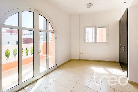 3 غرف نوم فيلا في دائرة قرية جميرا, الإمارات العربية المتحدة رقم 183180 4