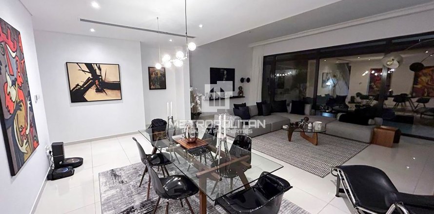 3 bedrooms Villa No. 129678