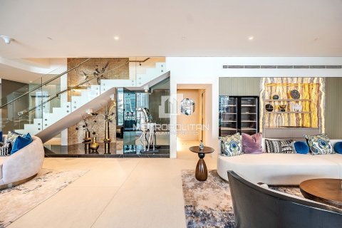 Villa de 5 dormitorios No. 129677 12