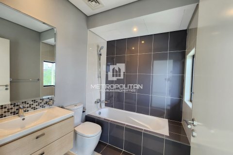 3 bedrooms Villa No. 129680 22