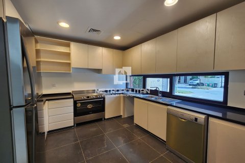 3 bedrooms Villa No. 129680 4