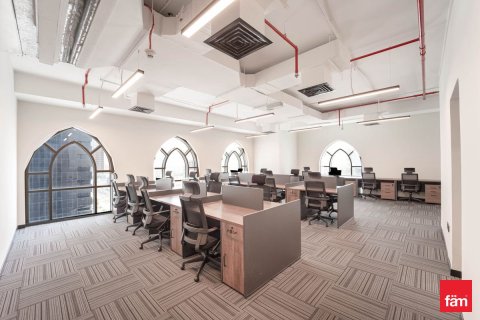 Office de 368.8m² en Dubai, UAE No. 135753 5