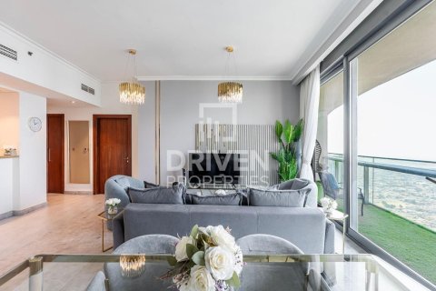Apartment de 2 dormitorios en Burj Vista, UAE No. 192492 4