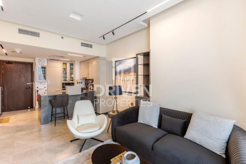 1 bedroom Apartment in Business Bay, UAE No. 192495 2