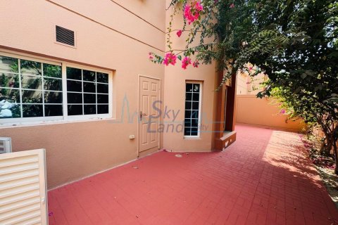 5 غرفة نوم  فيلا  رقم 125036 23