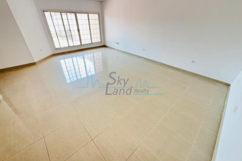 5 غرفة نوم  فيلا  رقم 125036 16