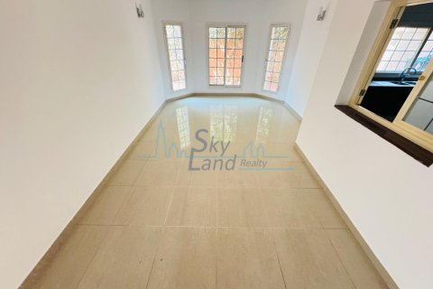 5 غرفة نوم  فيلا  رقم 125036 12