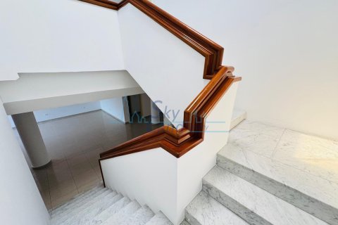 5 غرفة نوم  فيلا  رقم 125036 15