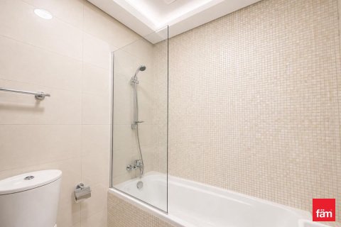 2 bedrooms Apartment in Business Bay, UAE No. 164401 10