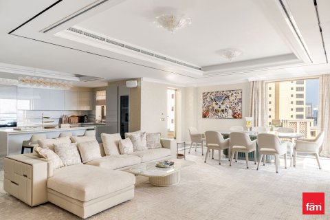 6 bedrooms Penthouse in Dubai, UAE No. 164400 3