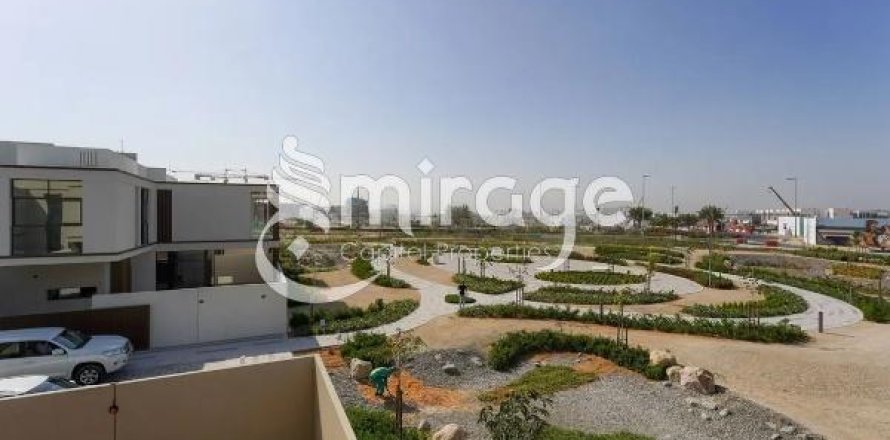 Townhouse de 3 dormitorios en Abu Dhabi, UAE No. 19371