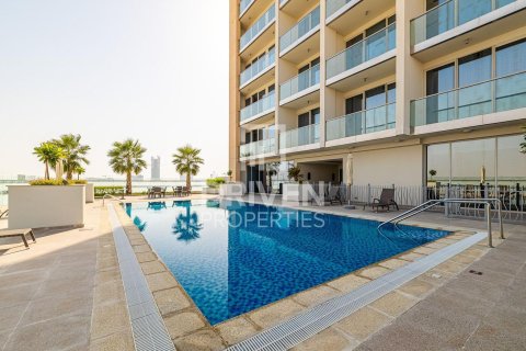 2 bedrooms Apartment in Dubai, UAE No. 193663 7