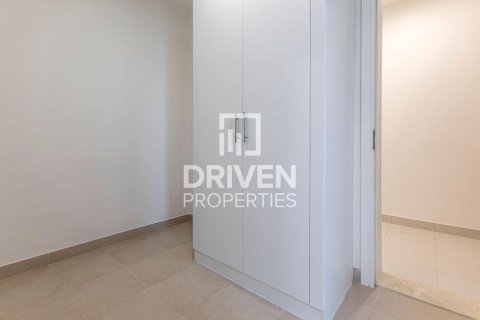 2 bedrooms Apartment in Dubai, UAE No. 193663 5
