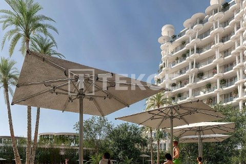 Квартира с 3 спальнями в Falcon City of Wonders, ОАЭ №155288 20