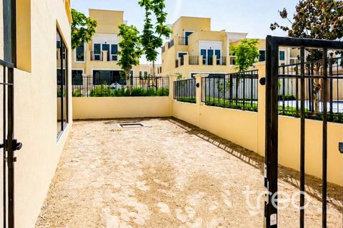 Townhouse de 5 chambres à Damac Lagoons, UAE No. 206117 24